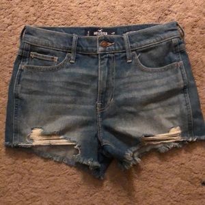 Hollister High-Rise Short-Short